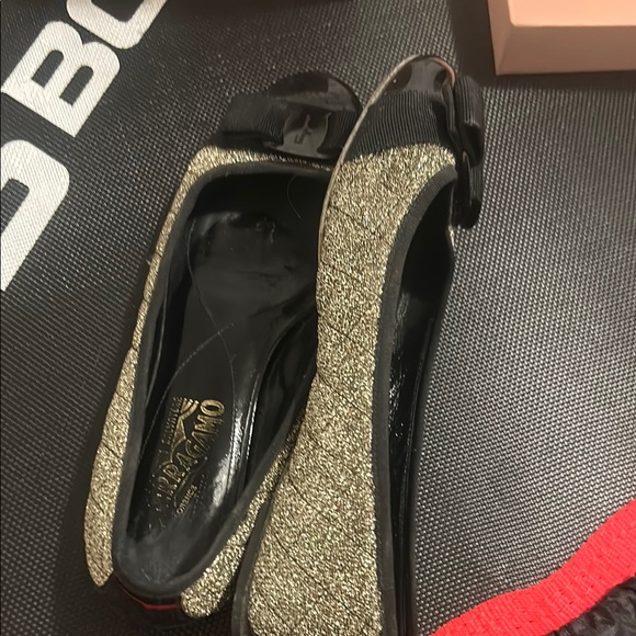 Ferragamo Black and Gold Women's Flats - Picture 2 of 2
